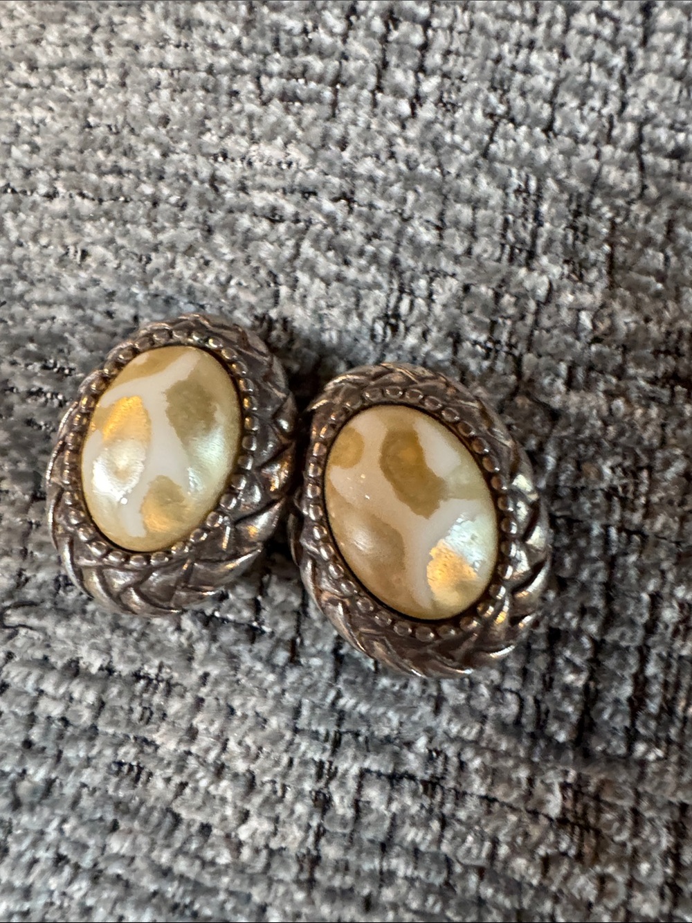 Brighton Vintage-Style Gold/Cream Leopard Print Oval Clip Earrings